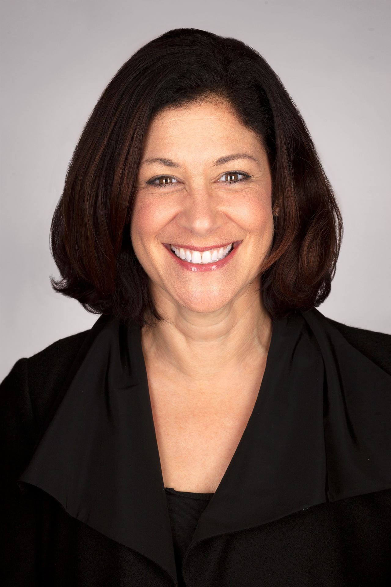 Lisa Bousquet Headshot