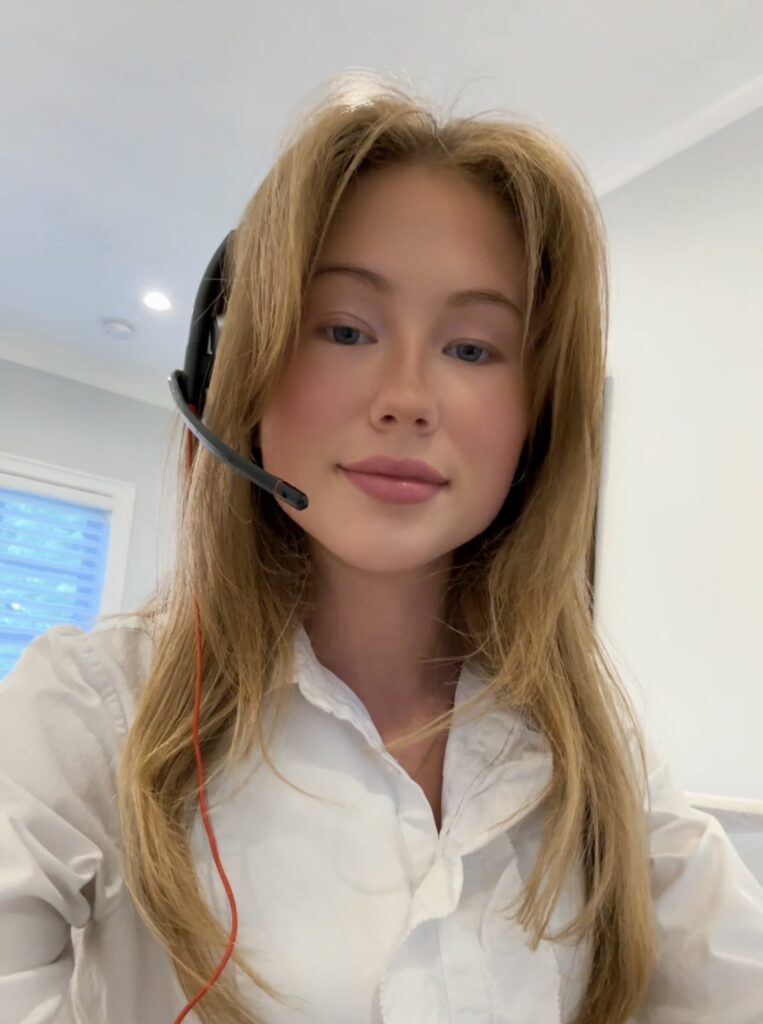 Elise Zukauskas '27 working remote for her summer internship
