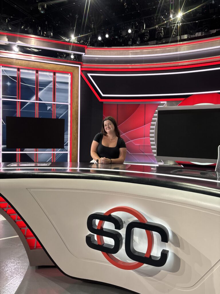 Lizzie Hart '26 featured at ESPN Sports Center at her summer internship.