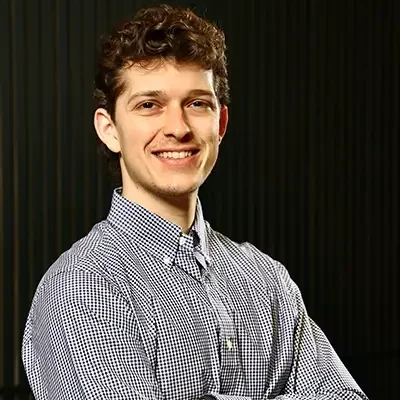 Russel Bonacchi Headshot